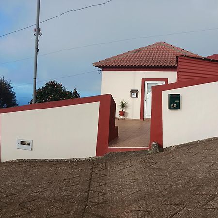 Achadas Da Cruz Farm House Exterior photo