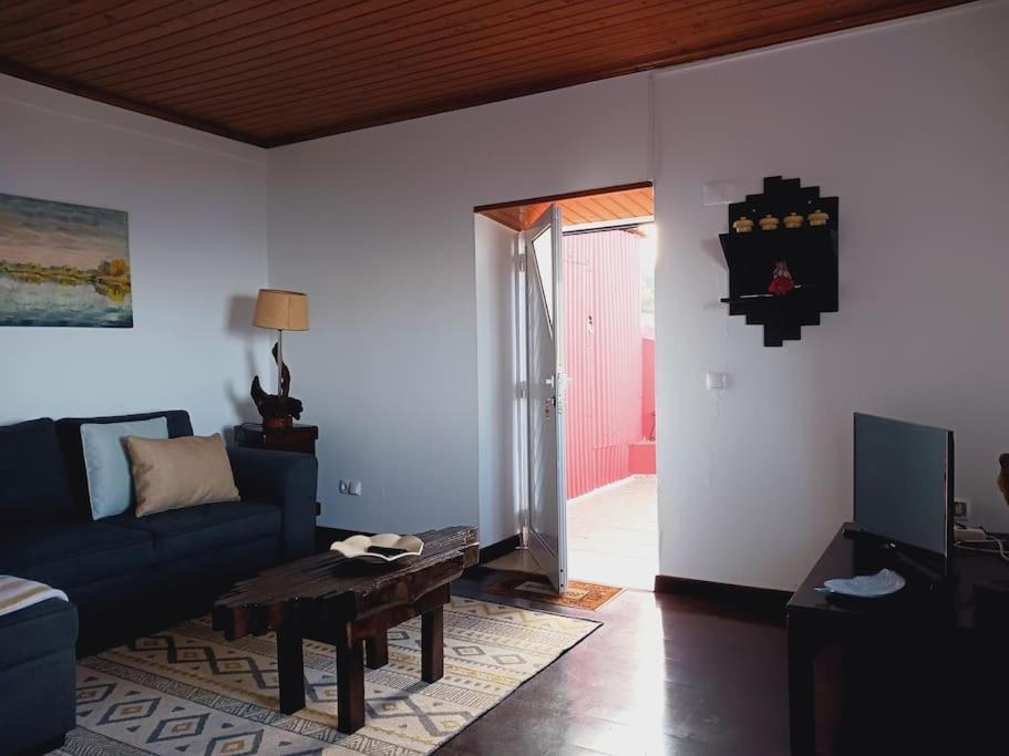 Achadas Da Cruz Farm House Exterior photo